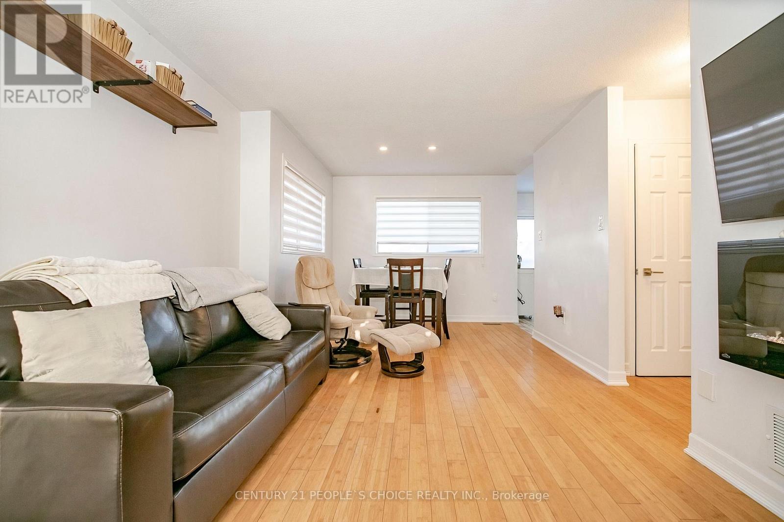 23 Silkwood Crescent, Brampton, Ontario  L6X 4L1 - Photo 10 - W12750054