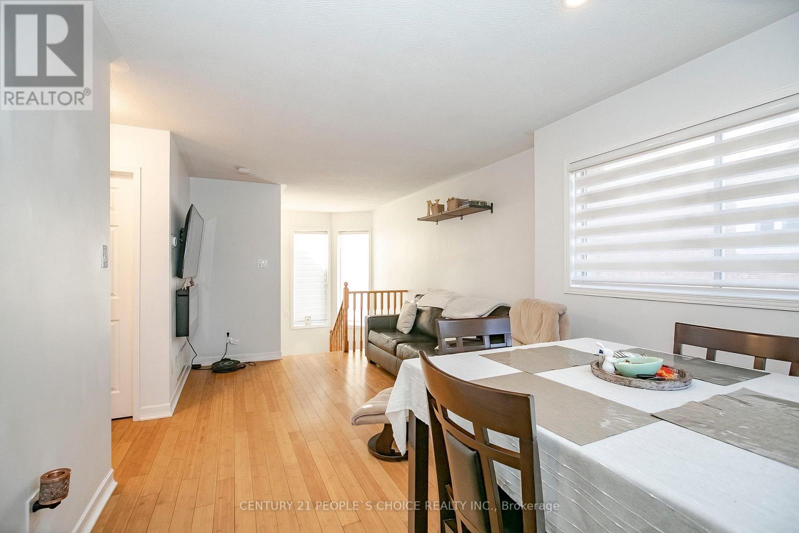 23 Silkwood Crescent, Brampton, Ontario  L6X 4L1 - Photo 12 - W12750054