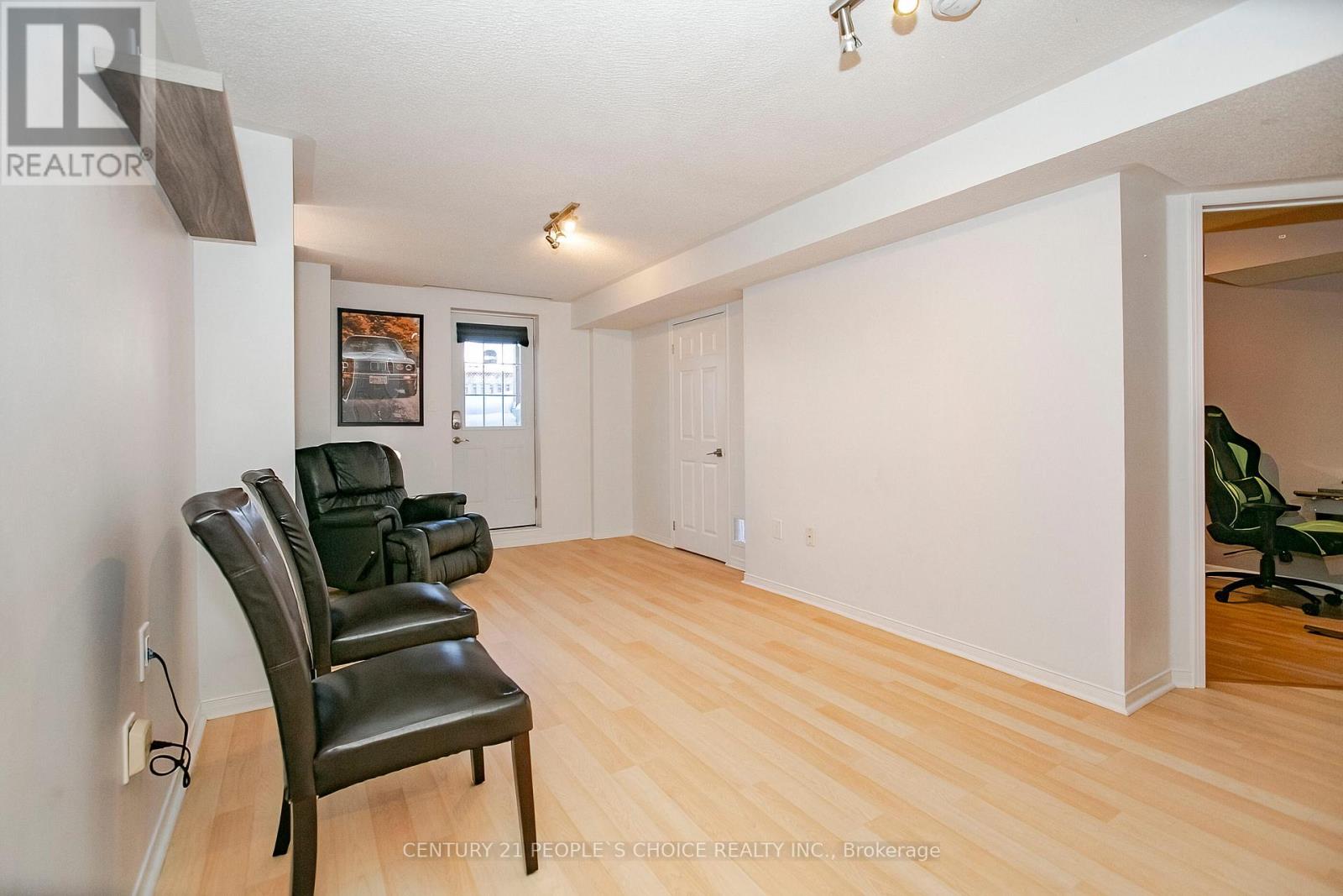 23 Silkwood Crescent, Brampton, Ontario  L6X 4L1 - Photo 27 - W12750054