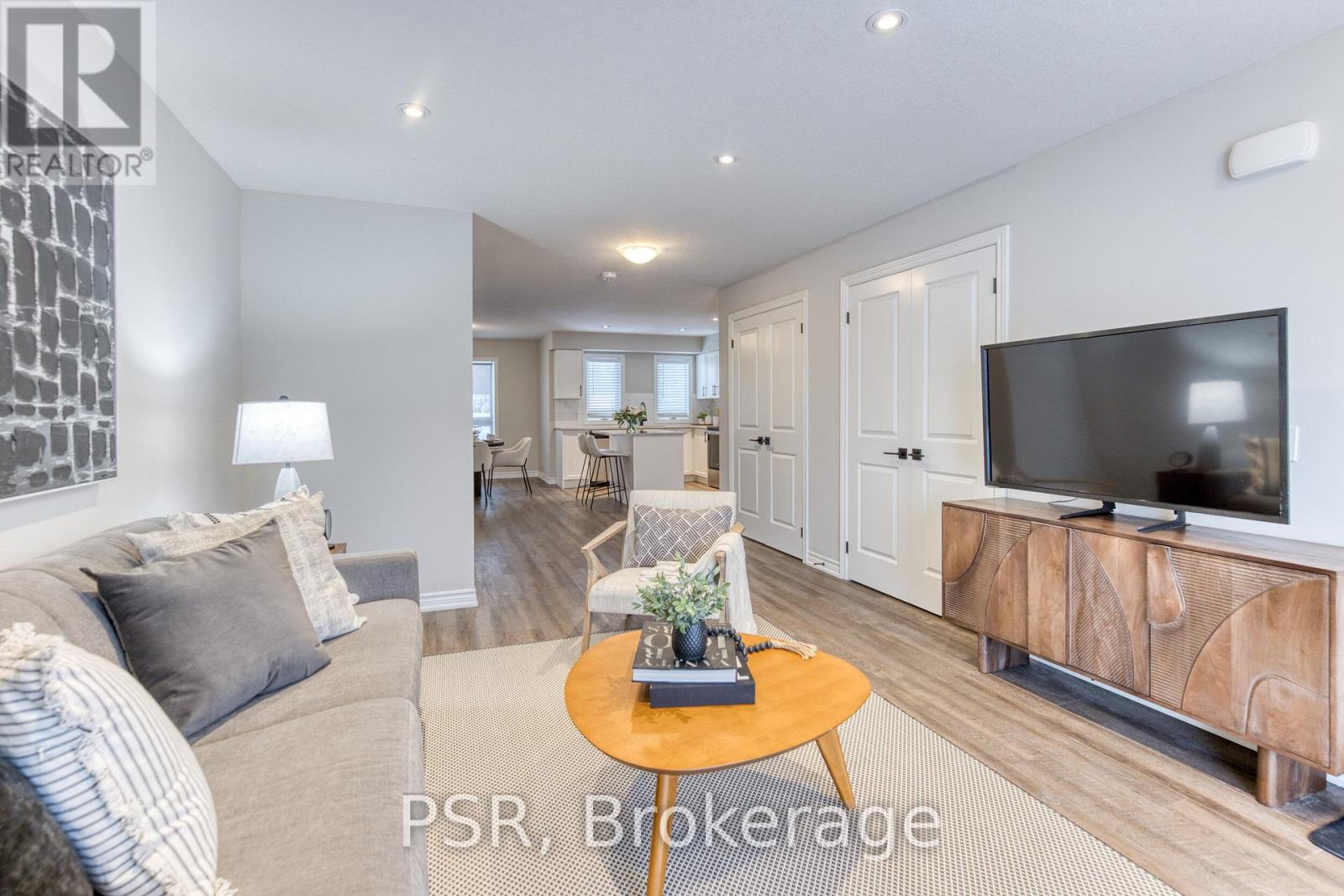 23 - 235 Chapel Hill Drive, Kitchener, Ontario  N2R 0S4 - Photo 2 - X12749998