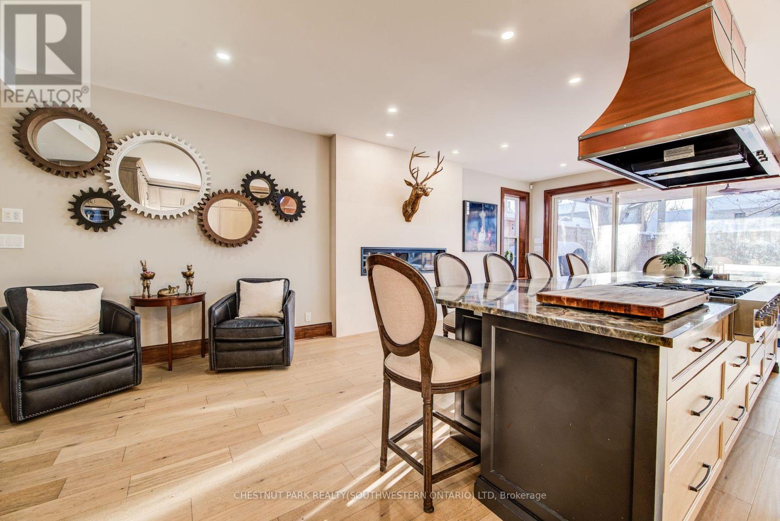 107 Earl Street, Kitchener, Ontario  N2M 2V8 - Photo 12 - X12750034