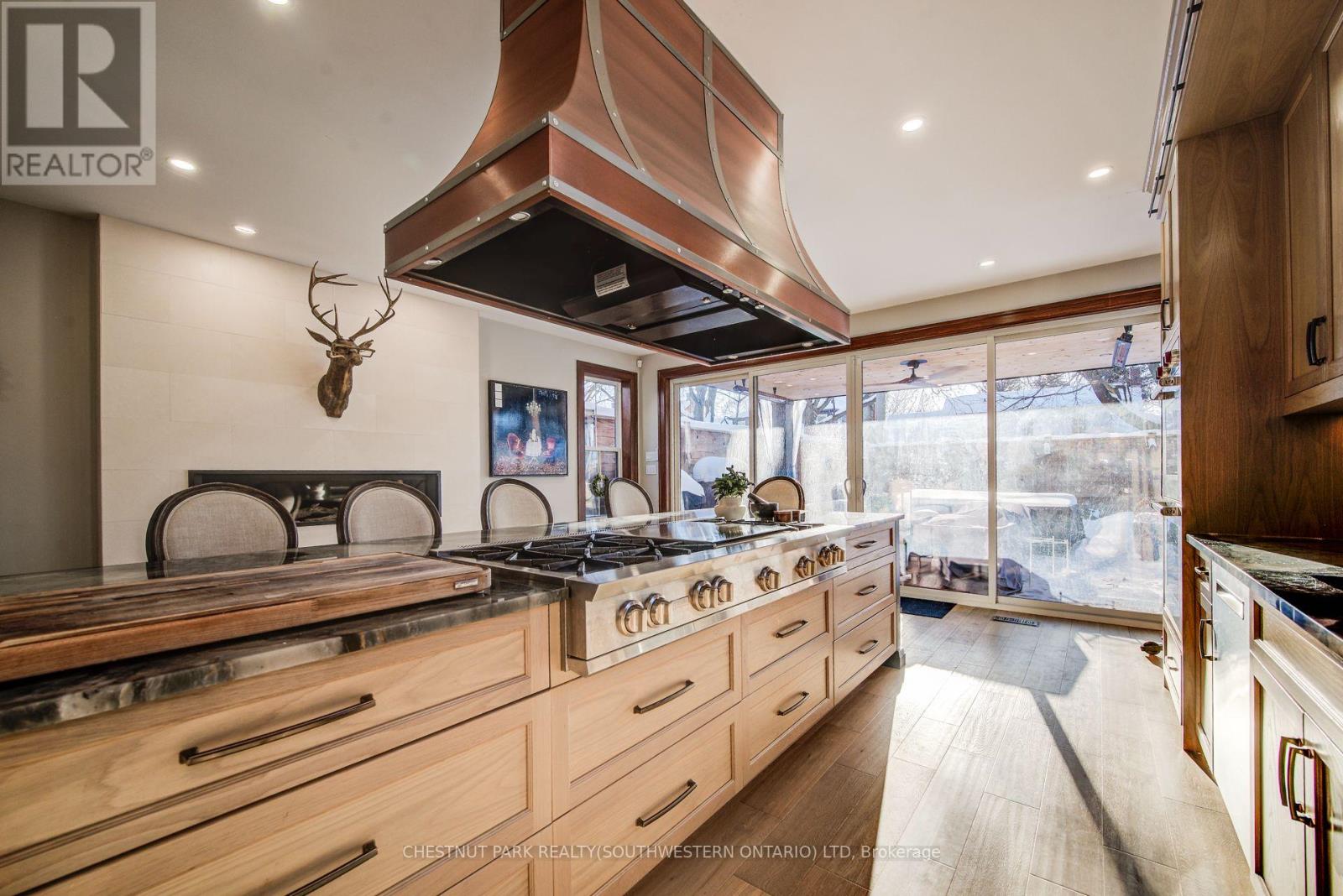 107 Earl Street, Kitchener, Ontario  N2M 2V8 - Photo 14 - X12750034