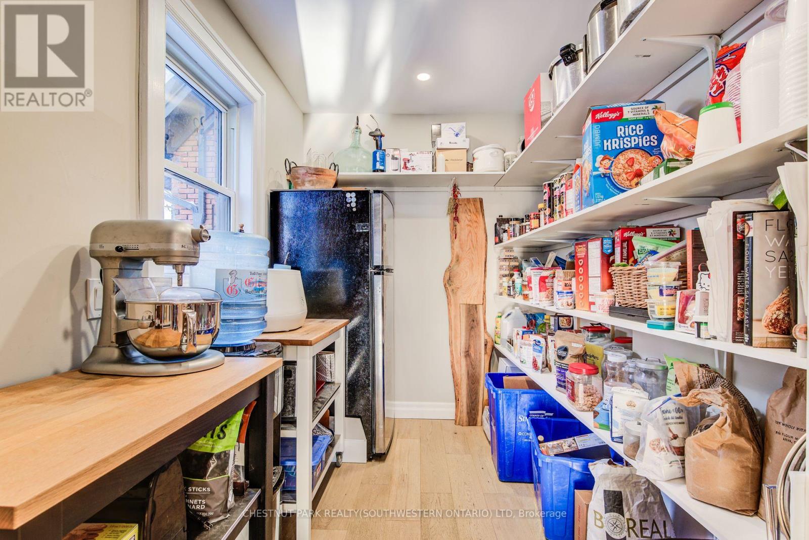 107 Earl Street, Kitchener, Ontario  N2M 2V8 - Photo 22 - X12750034