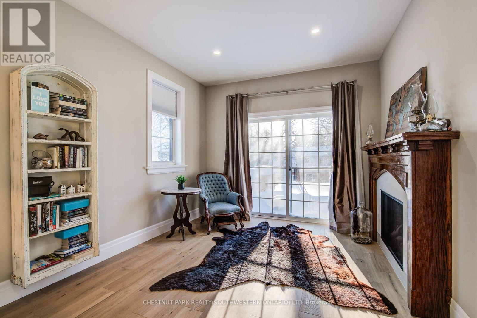 107 Earl Street, Kitchener, Ontario  N2M 2V8 - Photo 31 - X12750034