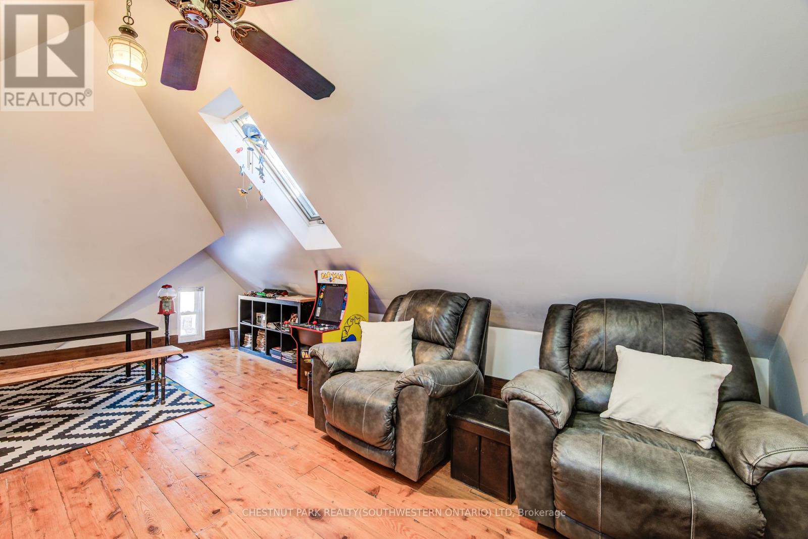 107 Earl Street, Kitchener, Ontario  N2M 2V8 - Photo 38 - X12750034