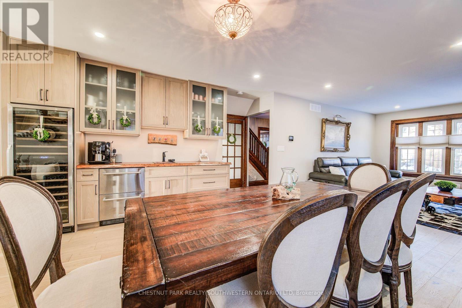 107 Earl Street, Kitchener, Ontario  N2M 2V8 - Photo 8 - X12750034