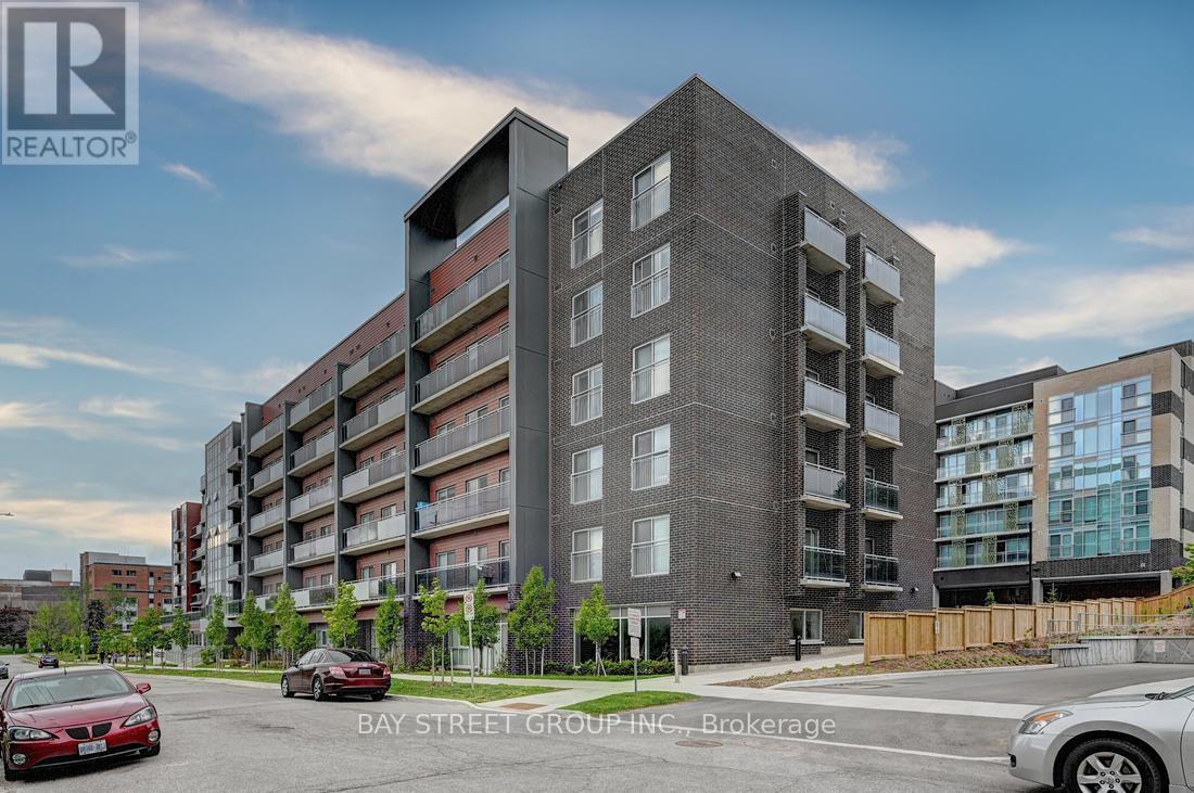 308 - 251 Hemlock St, Waterloo, Ontario  N2L 0H2 - Photo 2 - X12750052