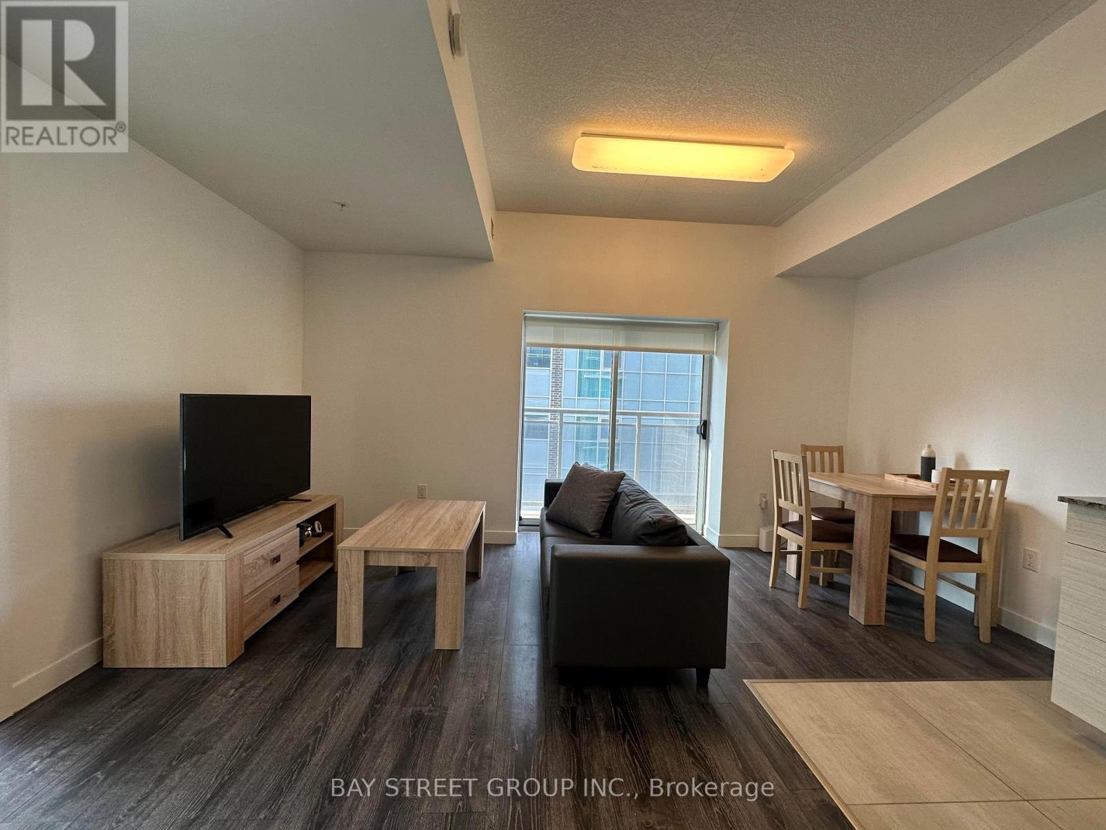 308 - 251 Hemlock St, Waterloo, Ontario  N2L 0H2 - Photo 5 - X12750052