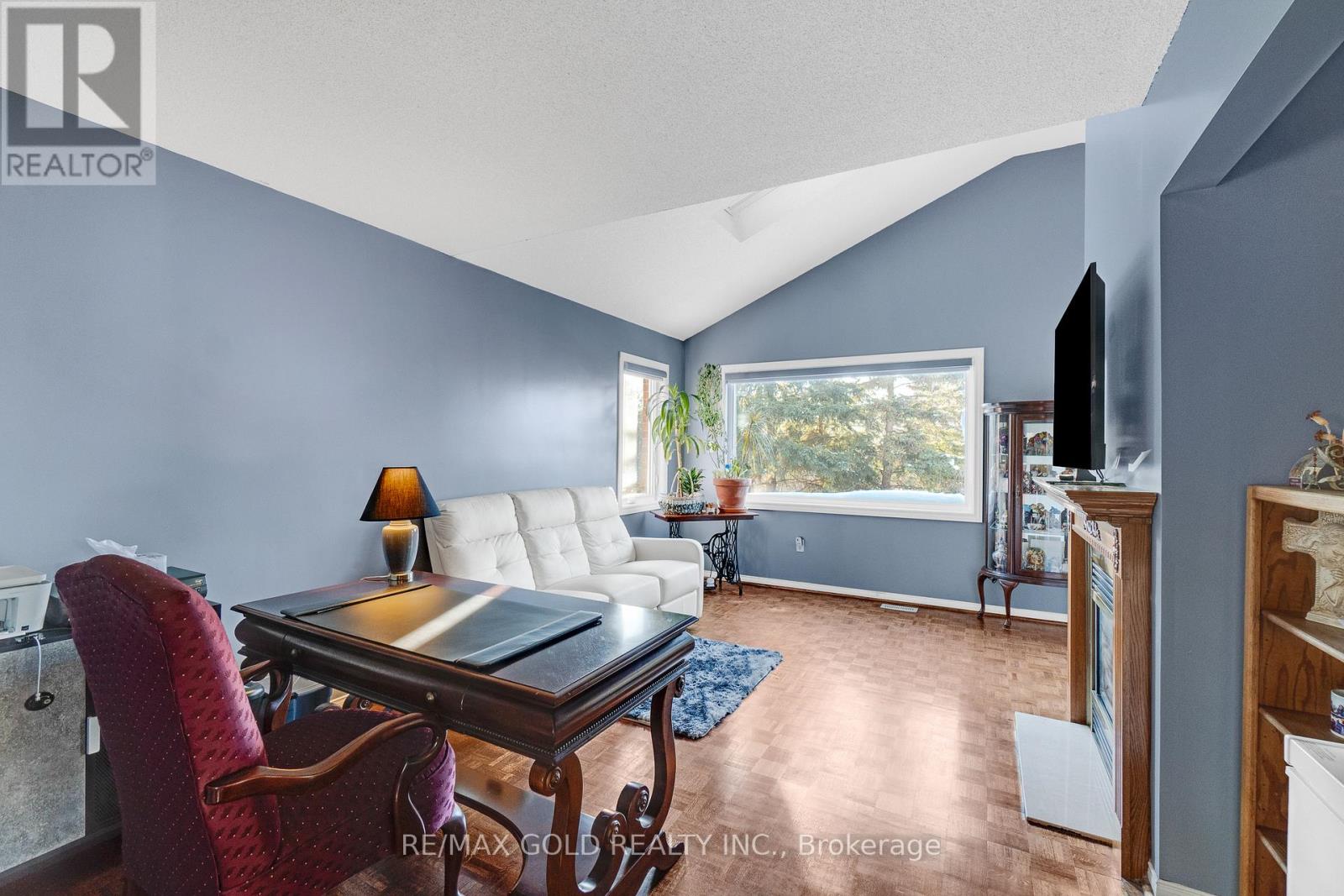 5 Furrows End, Brampton, Ontario  L6Z 4S5 - Photo 8 - W12749150