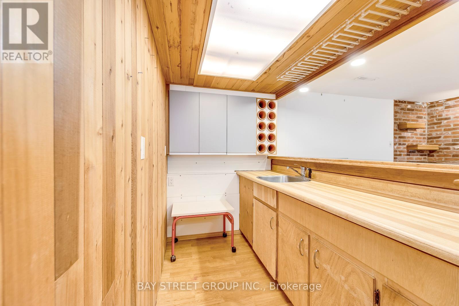 2281 Devon Road, Oakville, Ontario  L6J 5R2 - Photo 31 - W12728030