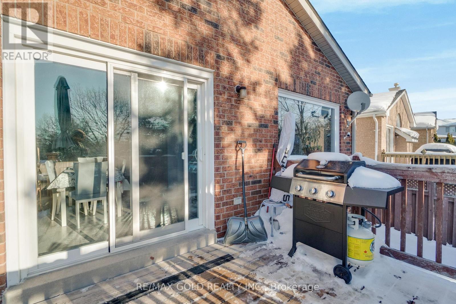 5 Furrows End, Brampton, Ontario  L6Z 4S5 - Photo 44 - W12749150