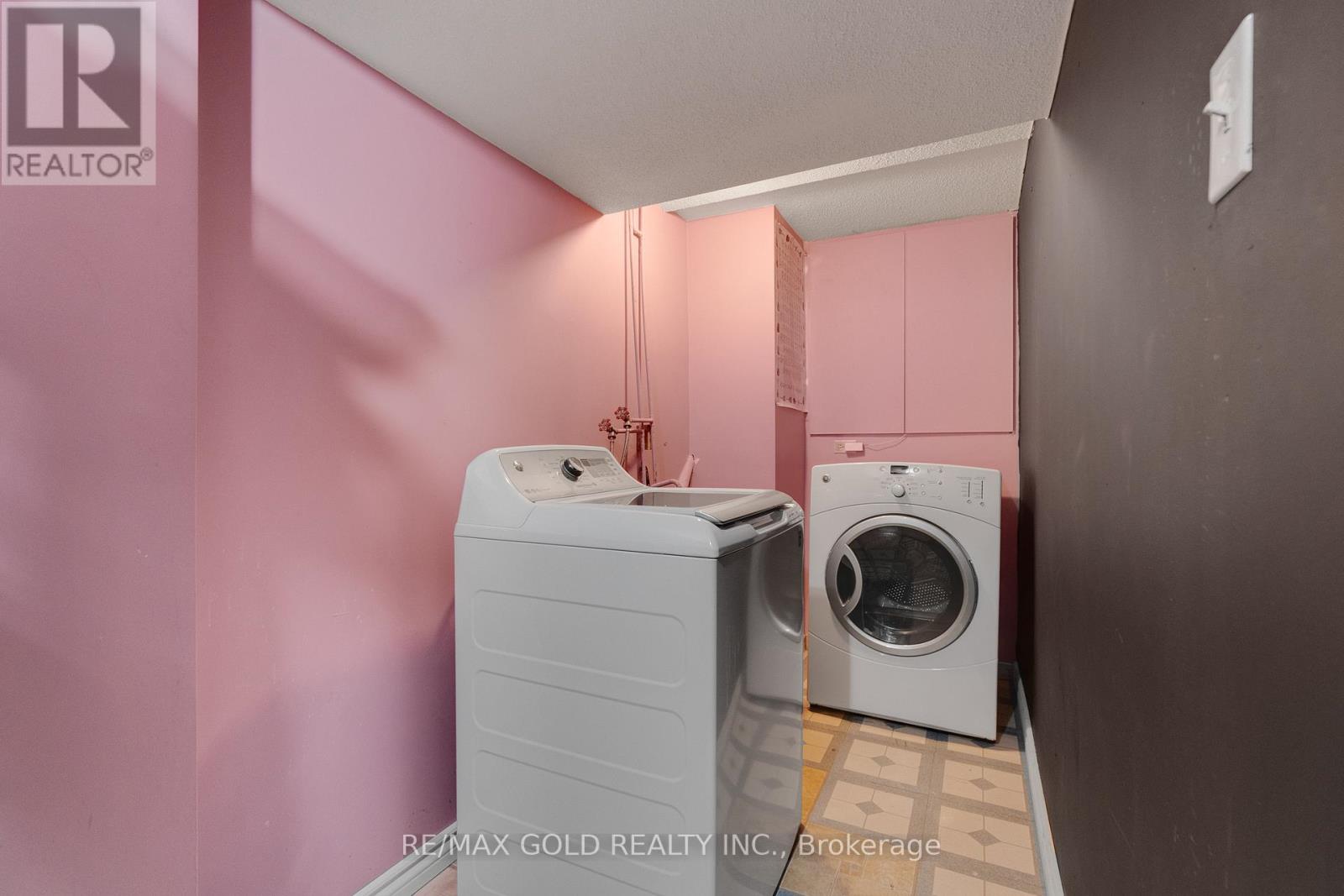 5 Furrows End, Brampton, Ontario  L6Z 4S5 - Photo 42 - W12749150