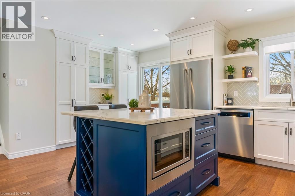 720 Mullin Way, Burlington, Ontario  L7L 4J7 - Photo 10 - 40802206