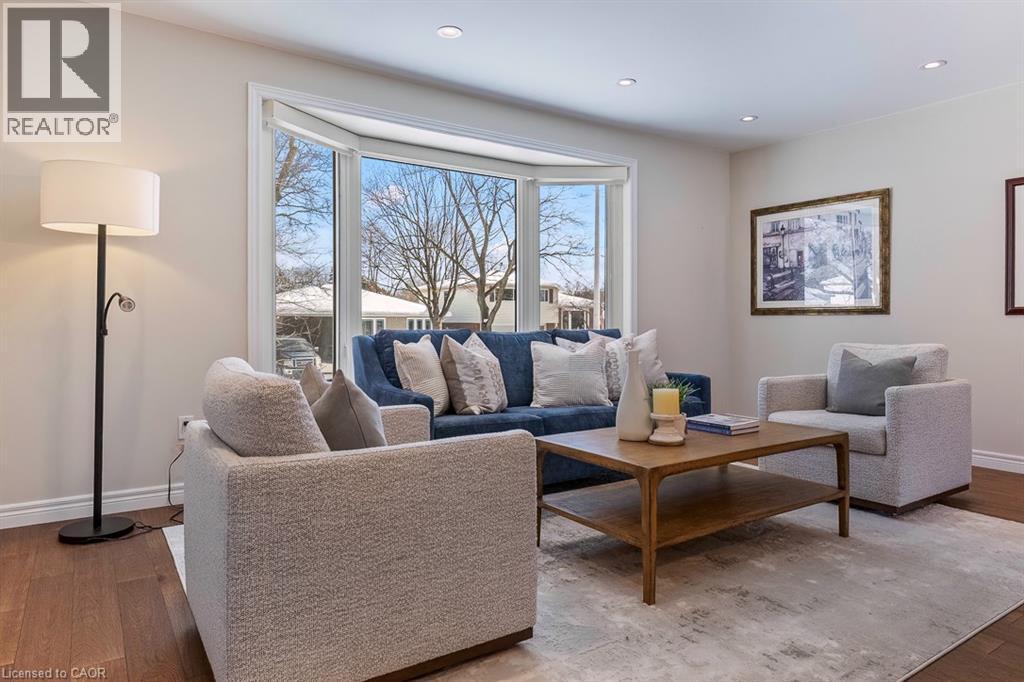 720 Mullin Way, Burlington, Ontario  L7L 4J7 - Photo 6 - 40802206