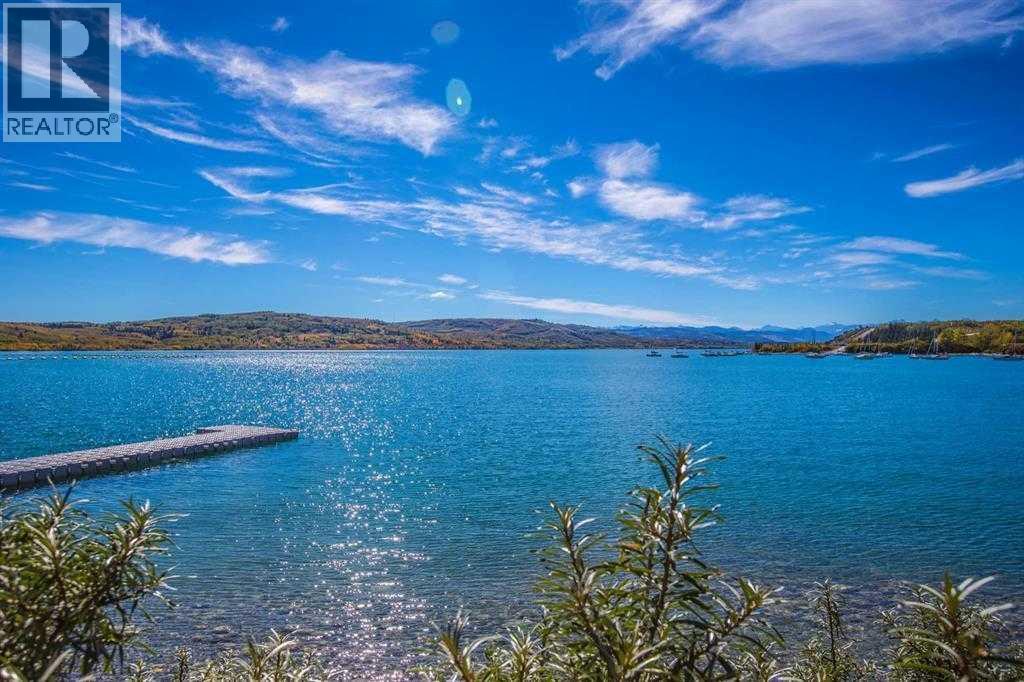 256 Cottageclub Crescent, Rural Rocky View County, Alberta  T4C 1B1 - Photo 48 - A2265981