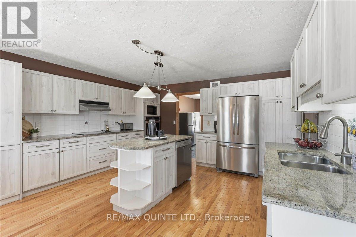 1325 County Rd 40, Quinte West, Ontario  K8V 5P4 - Photo 9 - X12750114