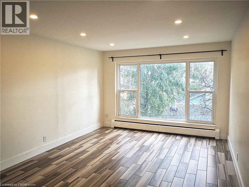 19 Hamilton Street Unit# 4, St. Thomas, Ontario  N5P 2S7 - Photo 6 - 40802395