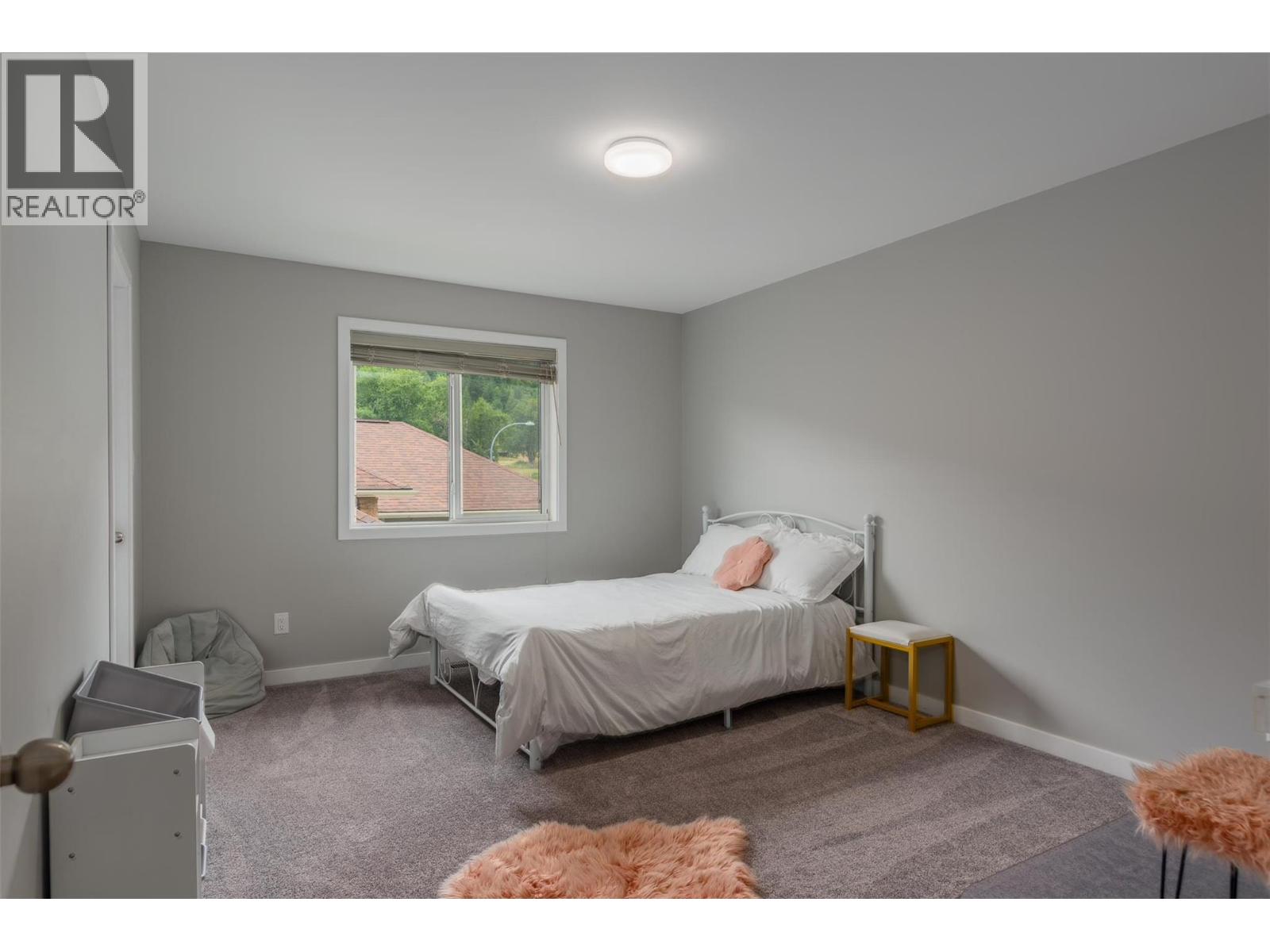 3904 Grandview Drive, Castlegar, British Columbia  V1N 4X9 - Photo 27 - 10374275