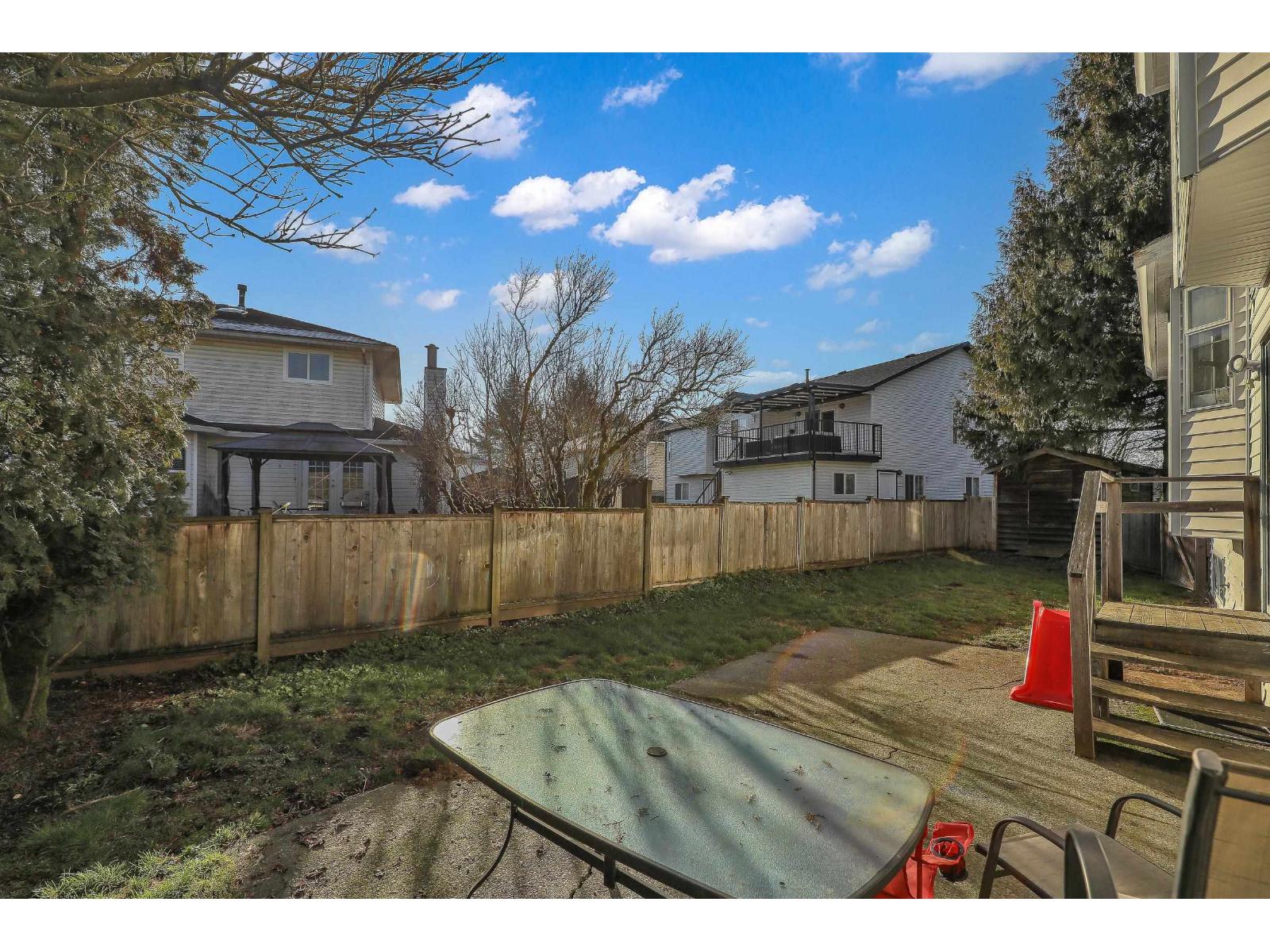 15662 91a Avenue, Surrey, British Columbia  V4N 2X3 - Photo 7 - R3085326