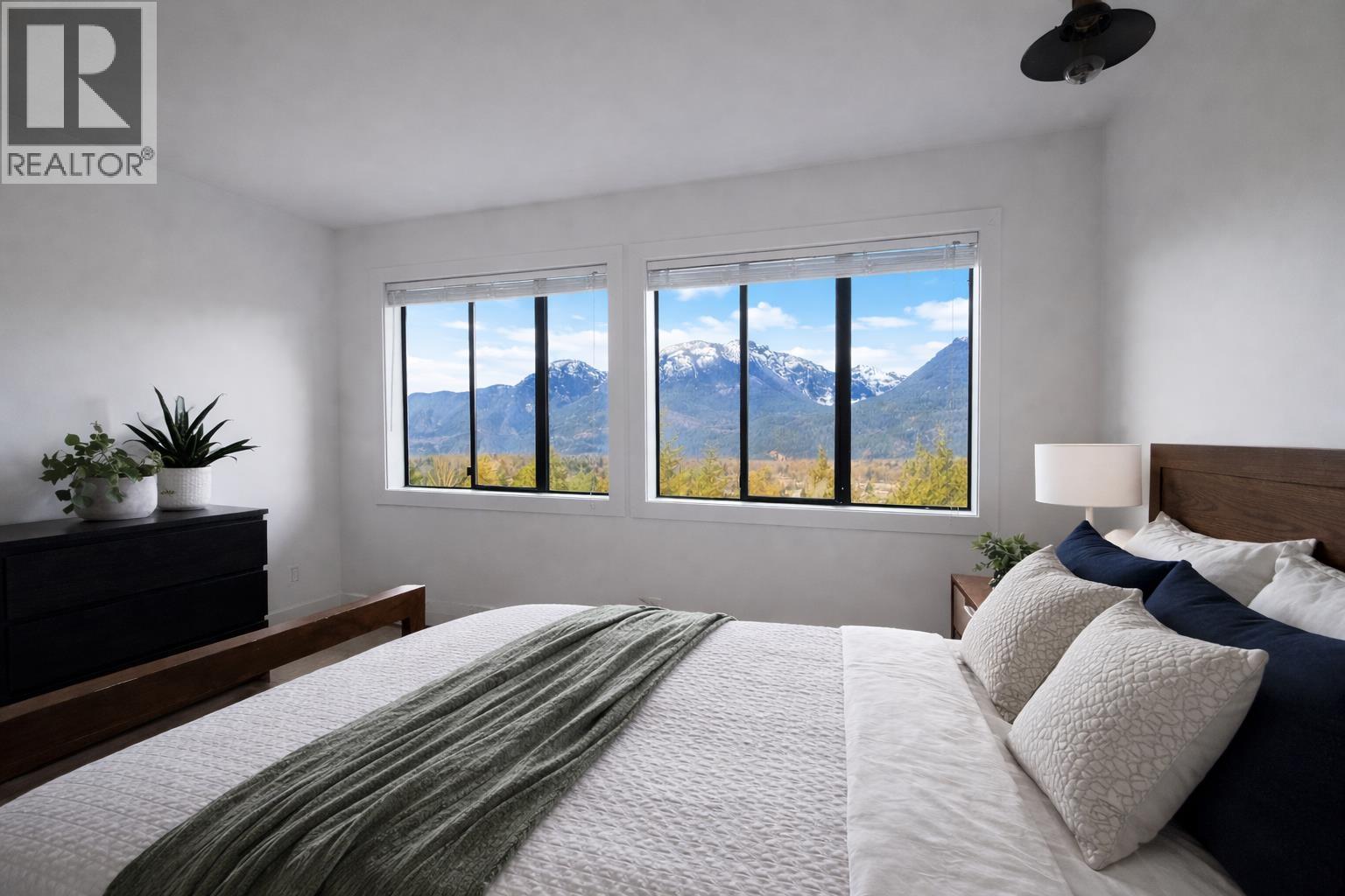 40181 Skyline Drive, Squamish, British Columbia  V0N 1T0 - Photo 12 - R3085358