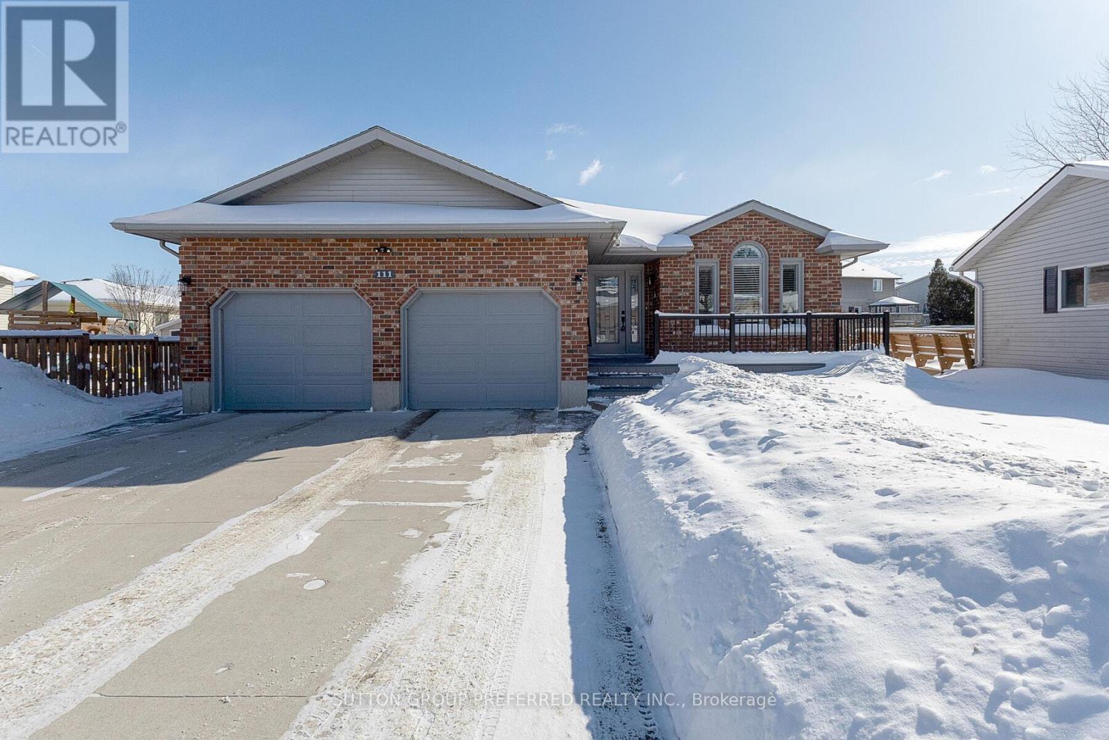 111 HEMLOCK ROAD, Ingersoll, Ontario