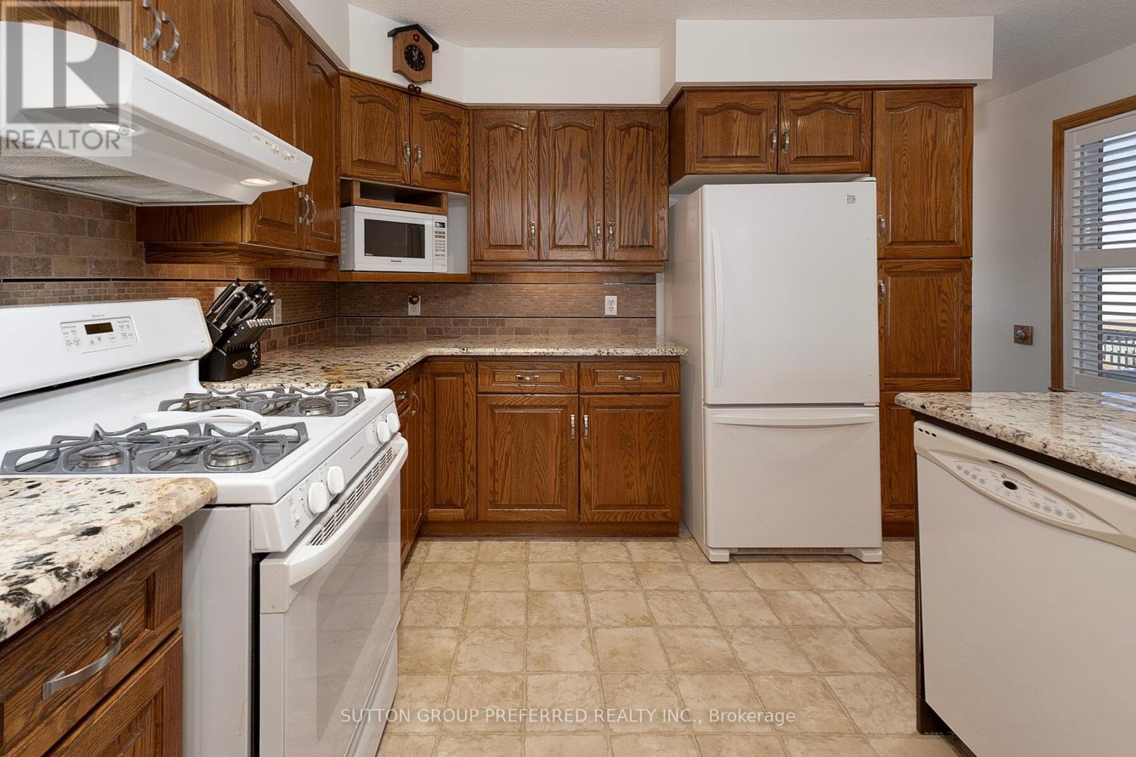 111 Hemlock Road, Ingersoll, Ontario  N5C 3Z4 - Photo 11 - X12750176