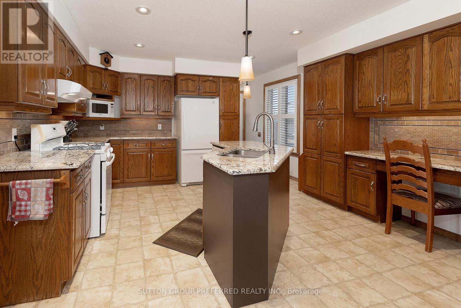 111 Hemlock Road, Ingersoll, Ontario  N5C 3Z4 - Photo 7 - X12750176