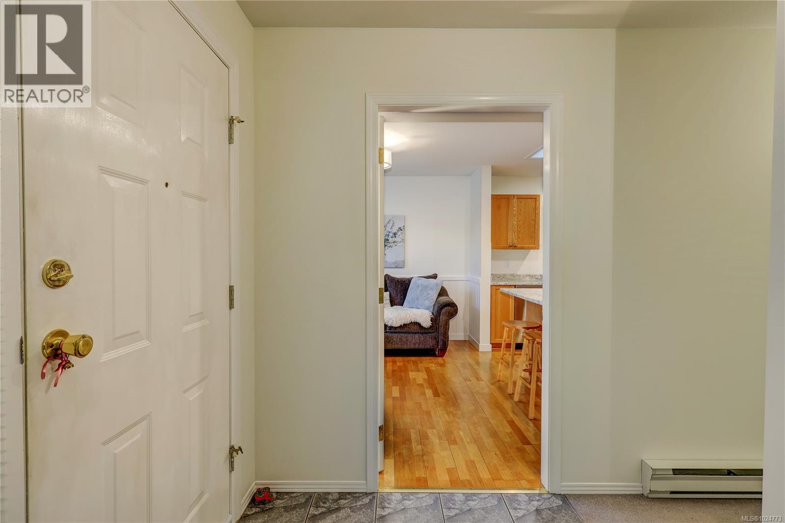 5959 Waterton Dr, Nanaimo, British Columbia  V9T 6A9 - Photo 2 - 1024773