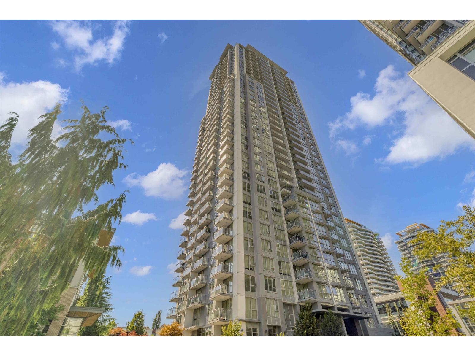 2703 13325 102a Avenue, Surrey, British Columbia  V3T 0J5 - Photo 1 - R3084878