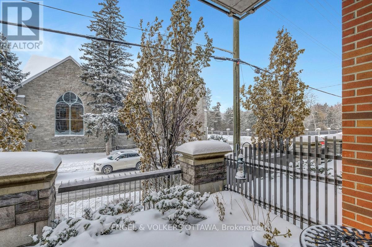 204 - 295 Mackay Street, Ottawa, Ontario  K1M 2B7 - Photo 32 - X12750074