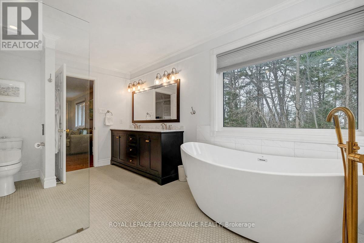 6164 Ravine Way, Ottawa, Ontario  K1C 7E9 - Photo 23 - X12750146