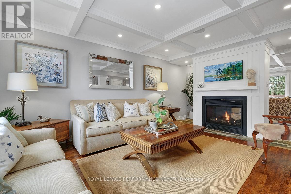 6164 Ravine Way, Ottawa, Ontario  K1C 7E9 - Photo 5 - X12750146