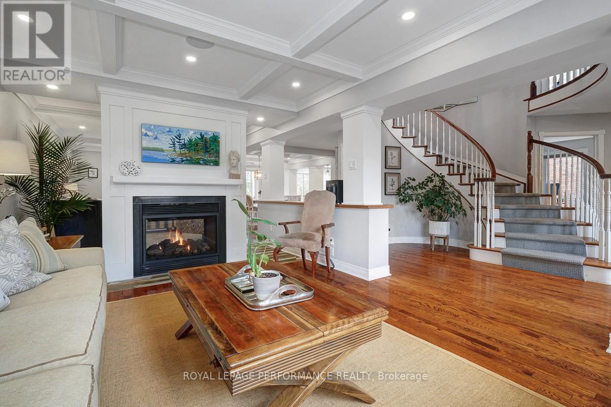 6164 Ravine Way, Ottawa, Ontario  K1C 7E9 - Photo 6 - X12750146