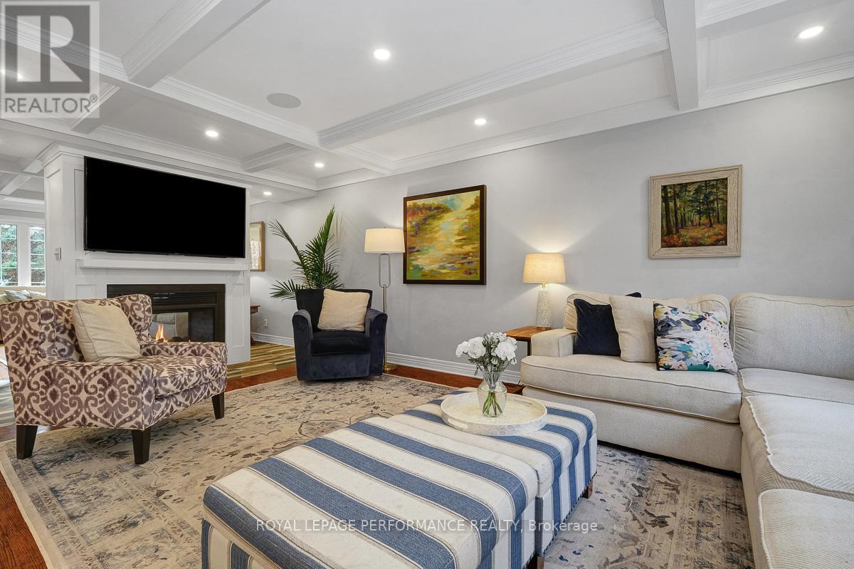 6164 Ravine Way, Ottawa, Ontario  K1C 7E9 - Photo 8 - X12750146