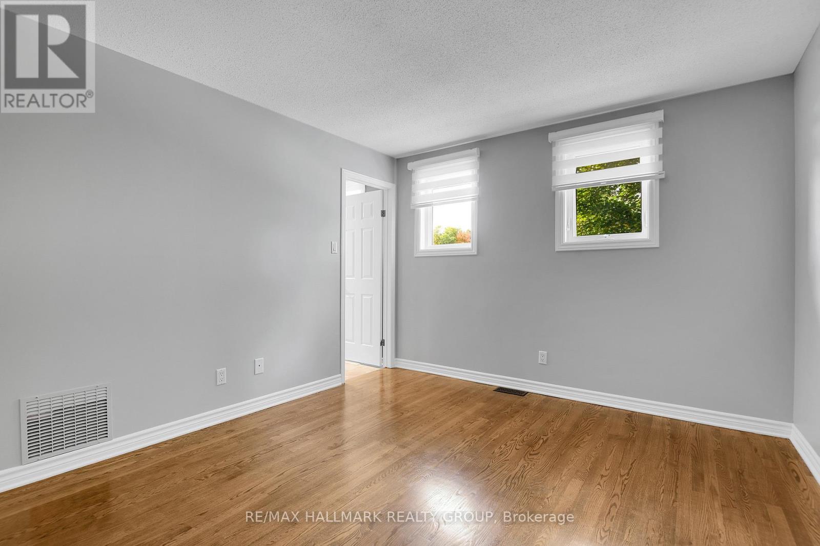 1743 Silver Bark Avenue, Ottawa, Ontario  K1C 7A8 - Photo 31 - X12750204