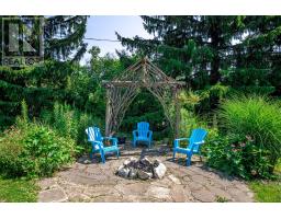 80 CENTRE STREET, King, Ontario