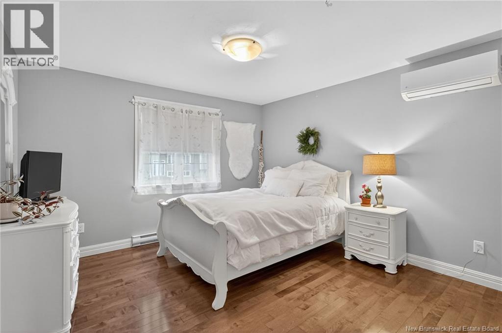 33 Cumberland Street, Moncton, New Brunswick  E1G 0Z9 - Photo 20 - NB133013