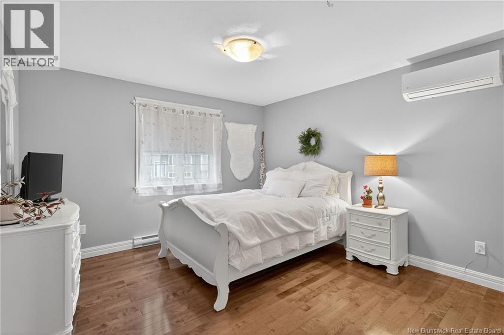 33 Cumberland Street, Moncton, New Brunswick  E1G 0Z9 - Photo 21 - NB133013