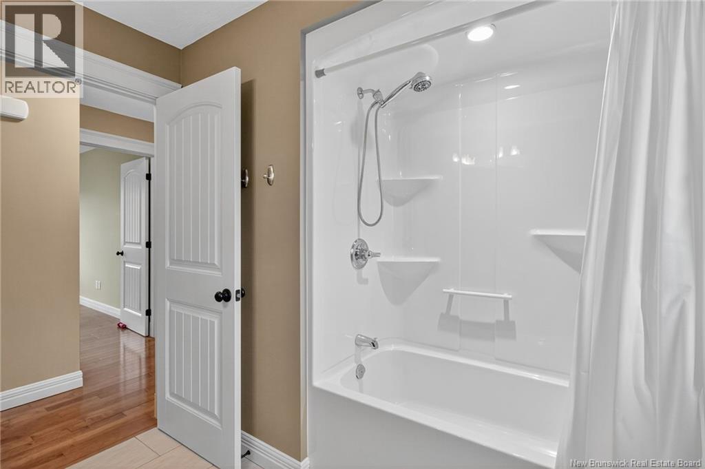33 Cumberland Street, Moncton, New Brunswick  E1G 0Z9 - Photo 28 - NB133013