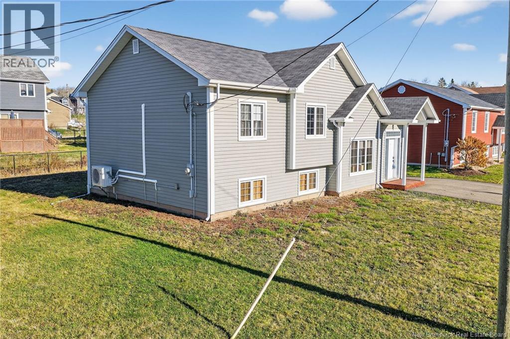 33 Cumberland Street, Moncton, New Brunswick  E1G 0Z9 - Photo 35 - NB133013