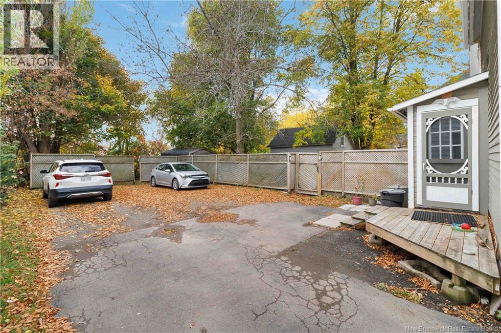 42-44 Edward, Moncton, New Brunswick  E1A 3Y7 - Photo 36 - NB133004