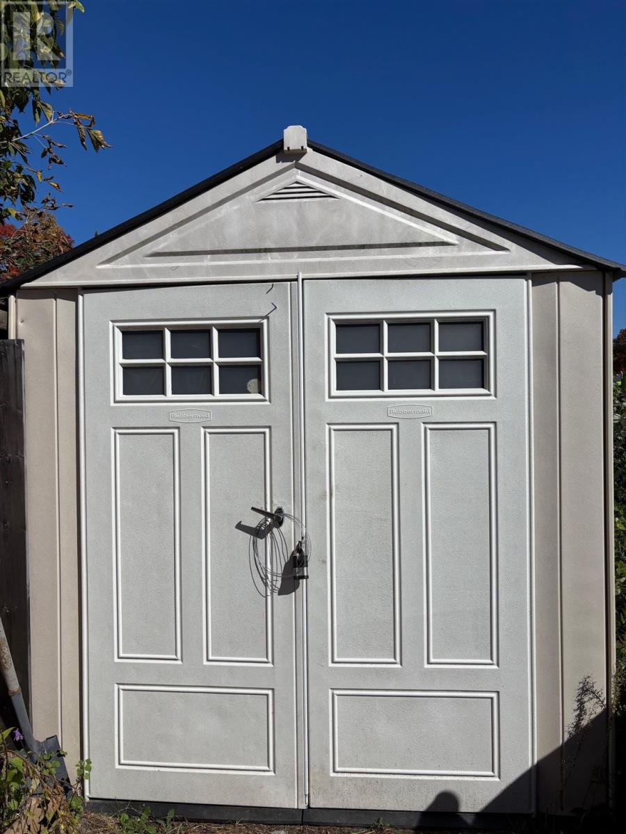 30 Denison Rd, Elliot Lake, Ontario  P5A 1L7 - Photo 9 - SM252909