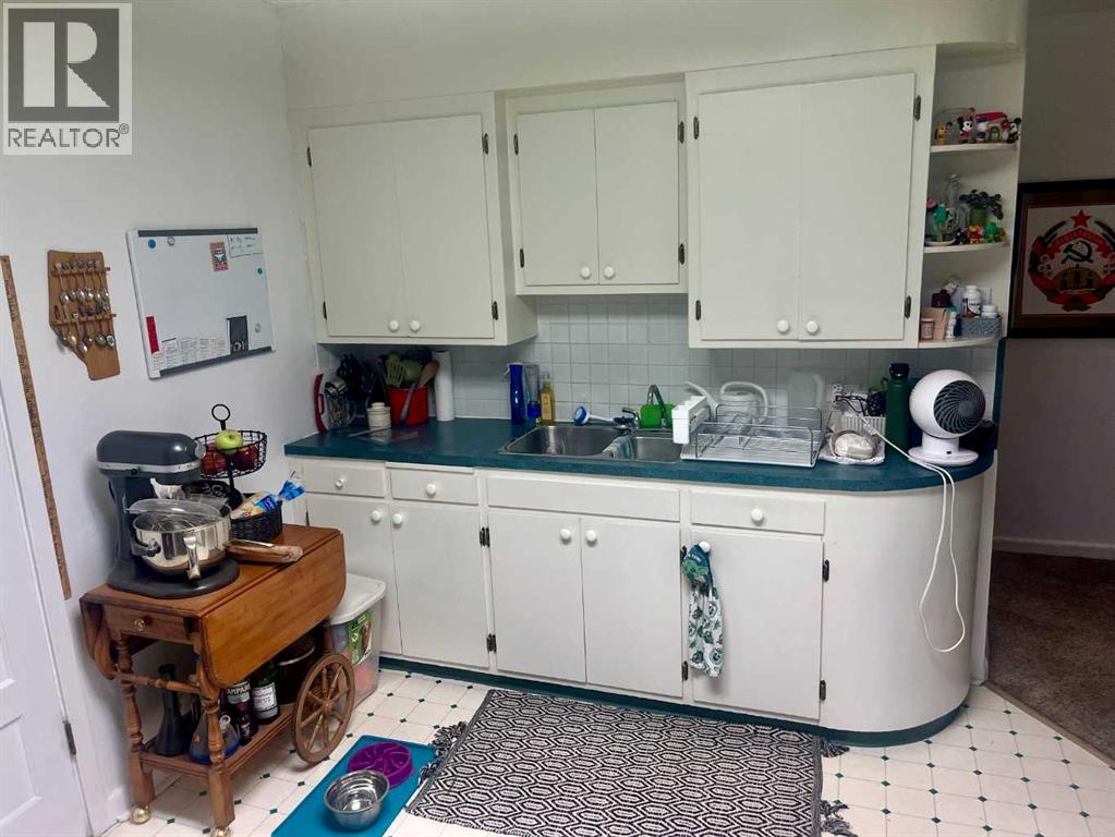 1803 5a Avenue N, Lethbridge, Alberta  T1H 0R2 - Photo 8 - A2262050