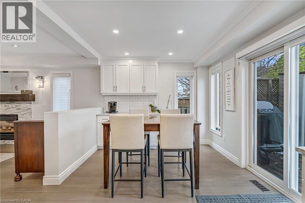 8 Keewaydin Street, Waterdown, Ontario  L8B 0K1 - Photo 14 - 40795992