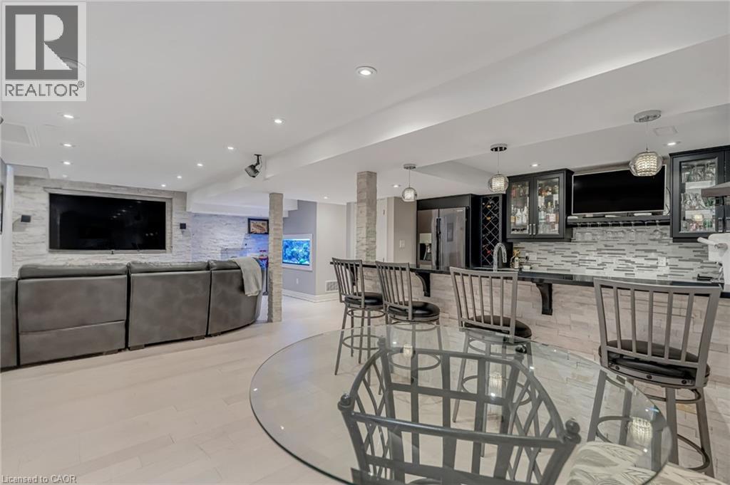 8 Keewaydin Street, Waterdown, Ontario  L8B 0K1 - Photo 35 - 40795992