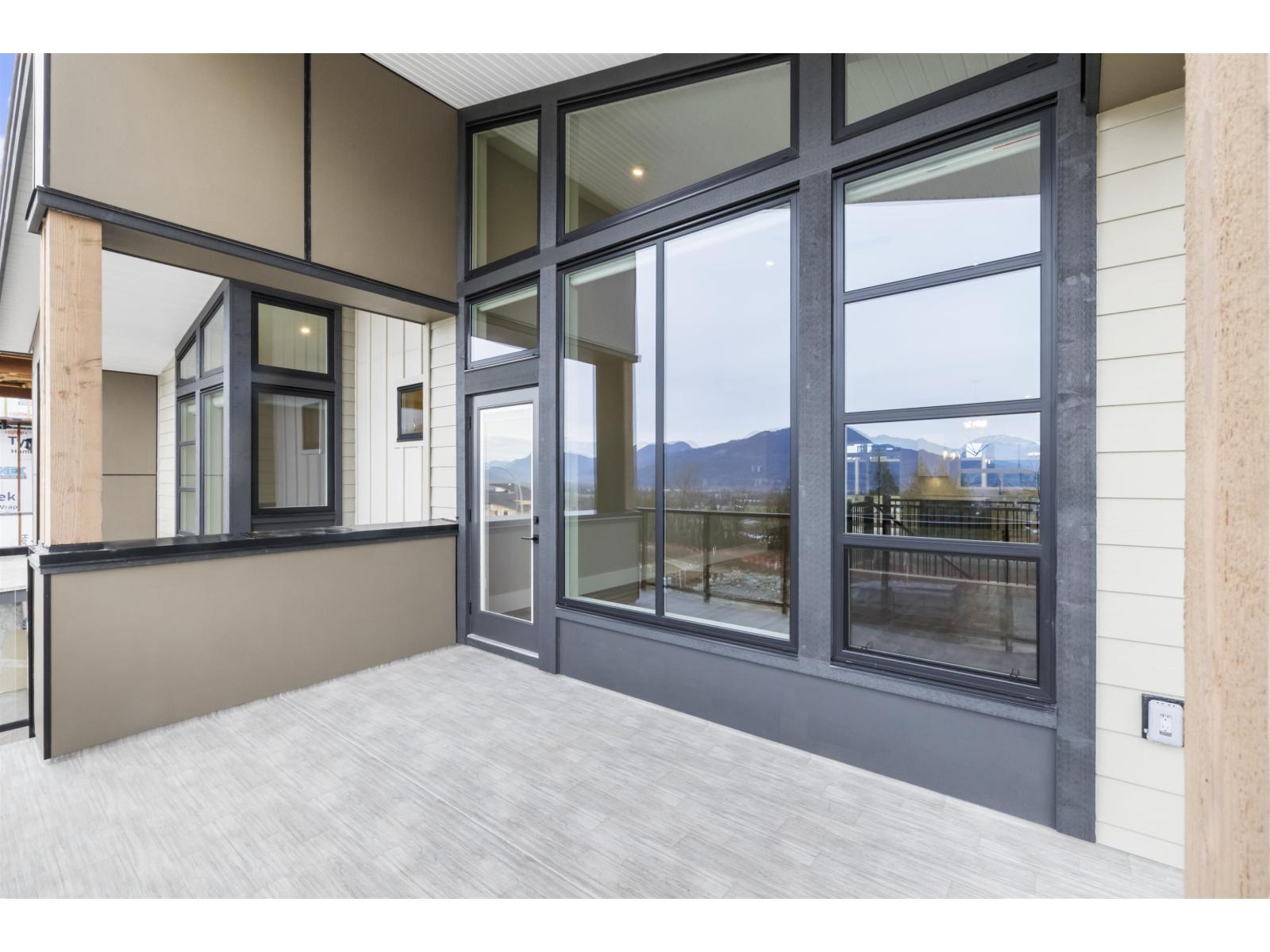 47256 Valerie Place, Little Mountain, Chilliwack, British Columbia  V2P 7W9 - Photo 35 - R3052361