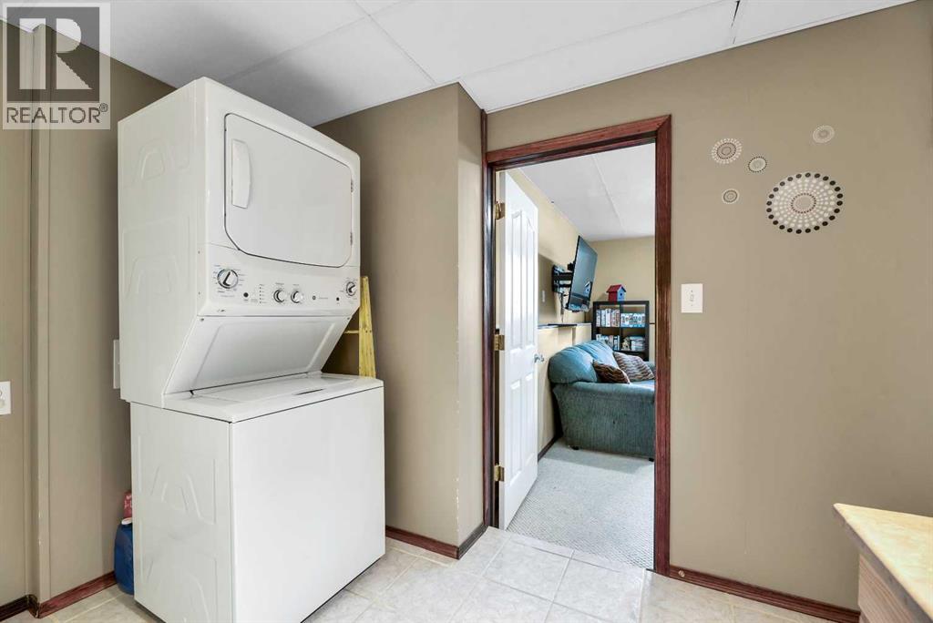 102 Parklane Drive, Strathmore, Alberta  T1P 1R2 - Photo 35 - A2279466