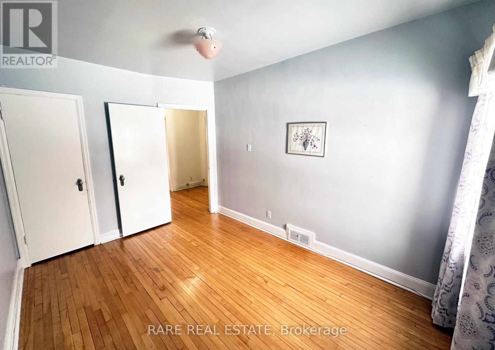 46 Dunblaine Avenue, Toronto, Ontario  M5M 2R9 - Photo 13 - C12750102