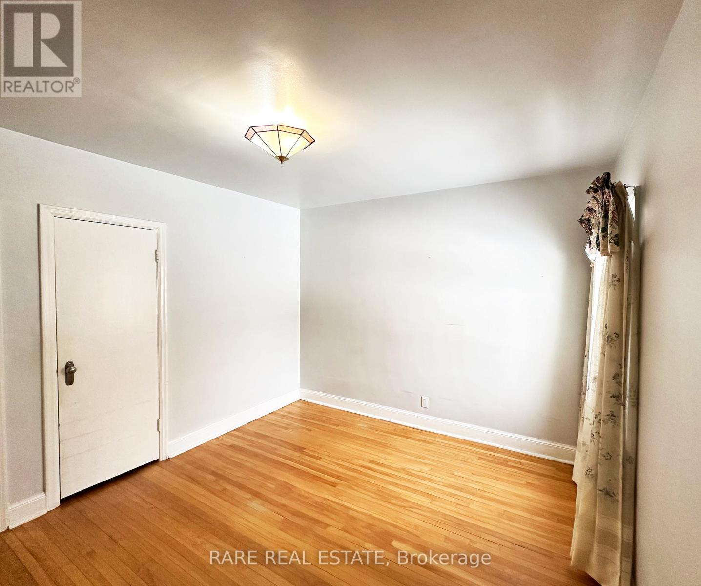 46 Dunblaine Avenue, Toronto, Ontario  M5M 2R9 - Photo 14 - C12750102