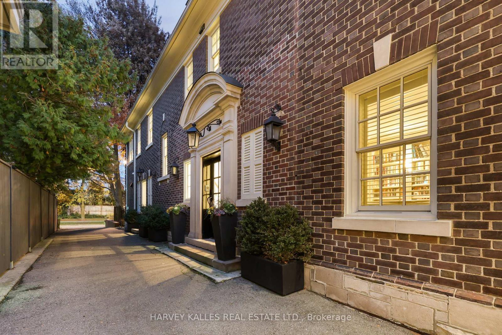 444 Russell Hill Road, Toronto, Ontario  M5P 2S5 - Photo 39 - C12750210